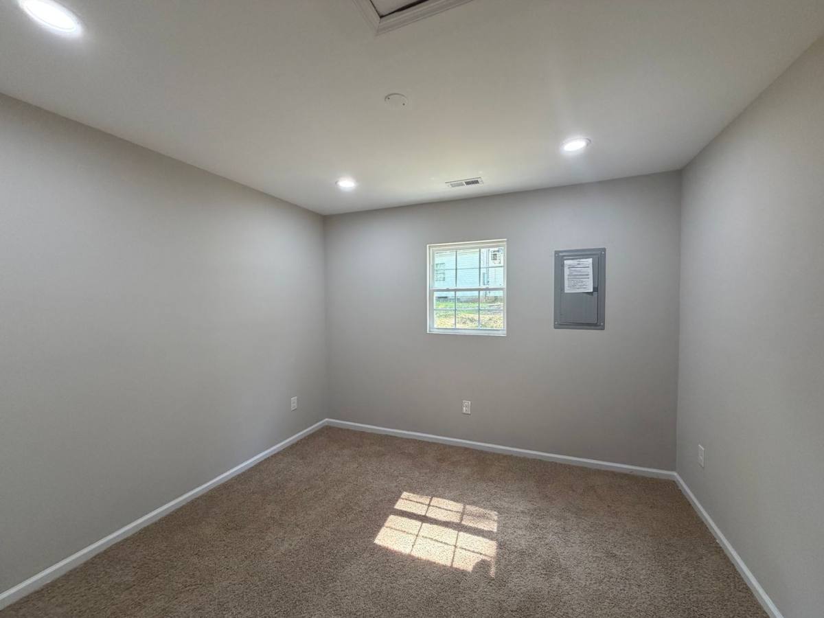 House for rent at 1204 Iva Ave, Gastonia, NC 28052