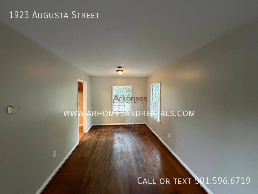 House for rent at 1923 Augusta St, North Little Rock, AR 72114