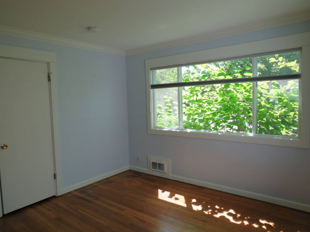 House for rent at 10218 35th Ave SW, Seattle, WA 98146