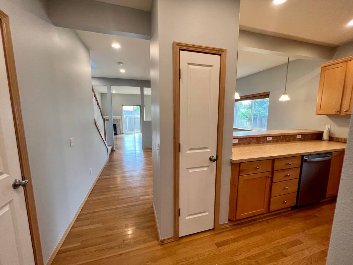 House for rent at 10506 N Park Ave, Seattle, WA 98133