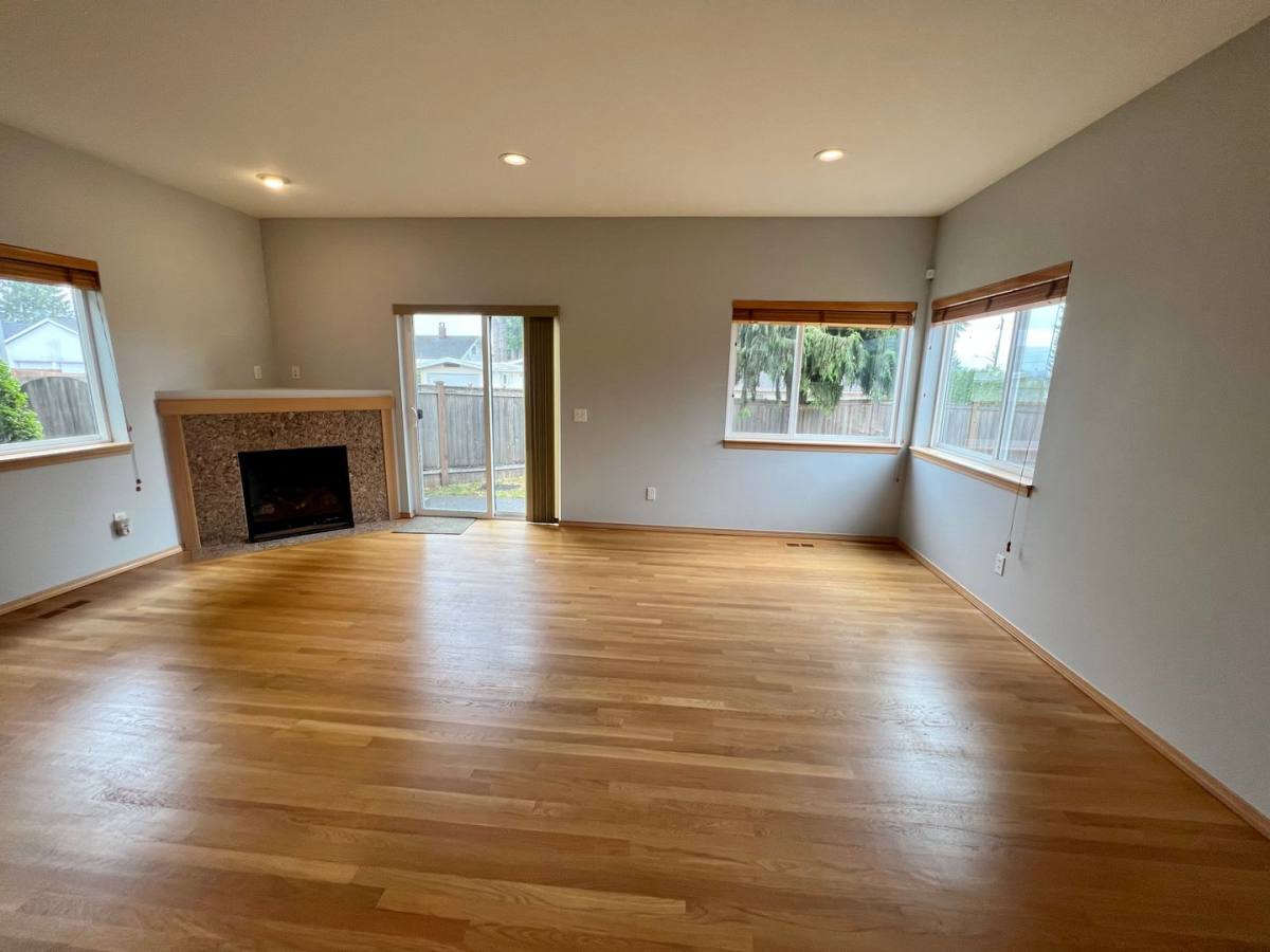 House for rent at 10506 N Park Ave, Seattle, WA 98133