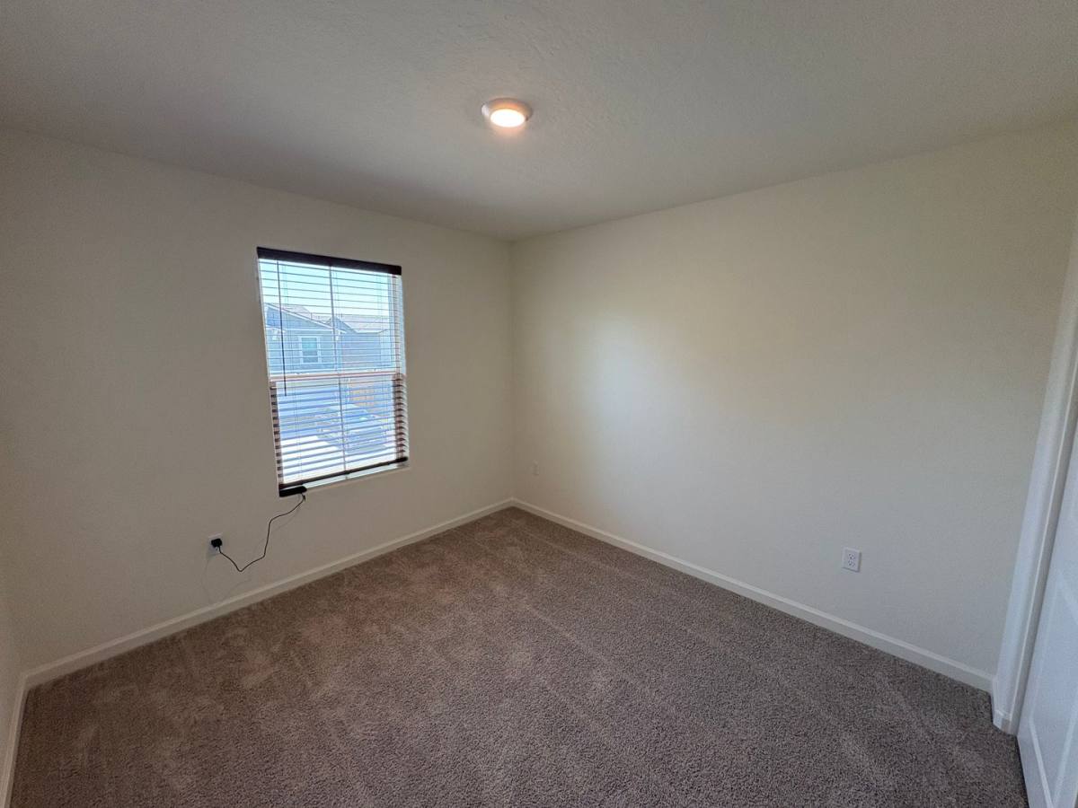 House for rent at 1900 Oaks Fall Court, Tulare, CA 93274