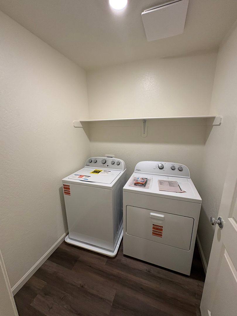 House for rent at 1900 Oaks Fall Court, Tulare, CA 93274