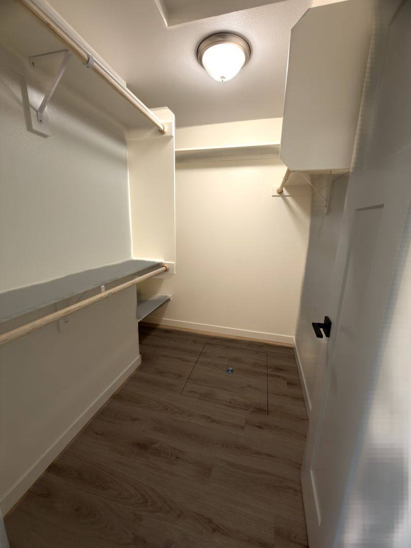 Apartment for rent at 1180 37th Court, Sweet Home, OR 97386