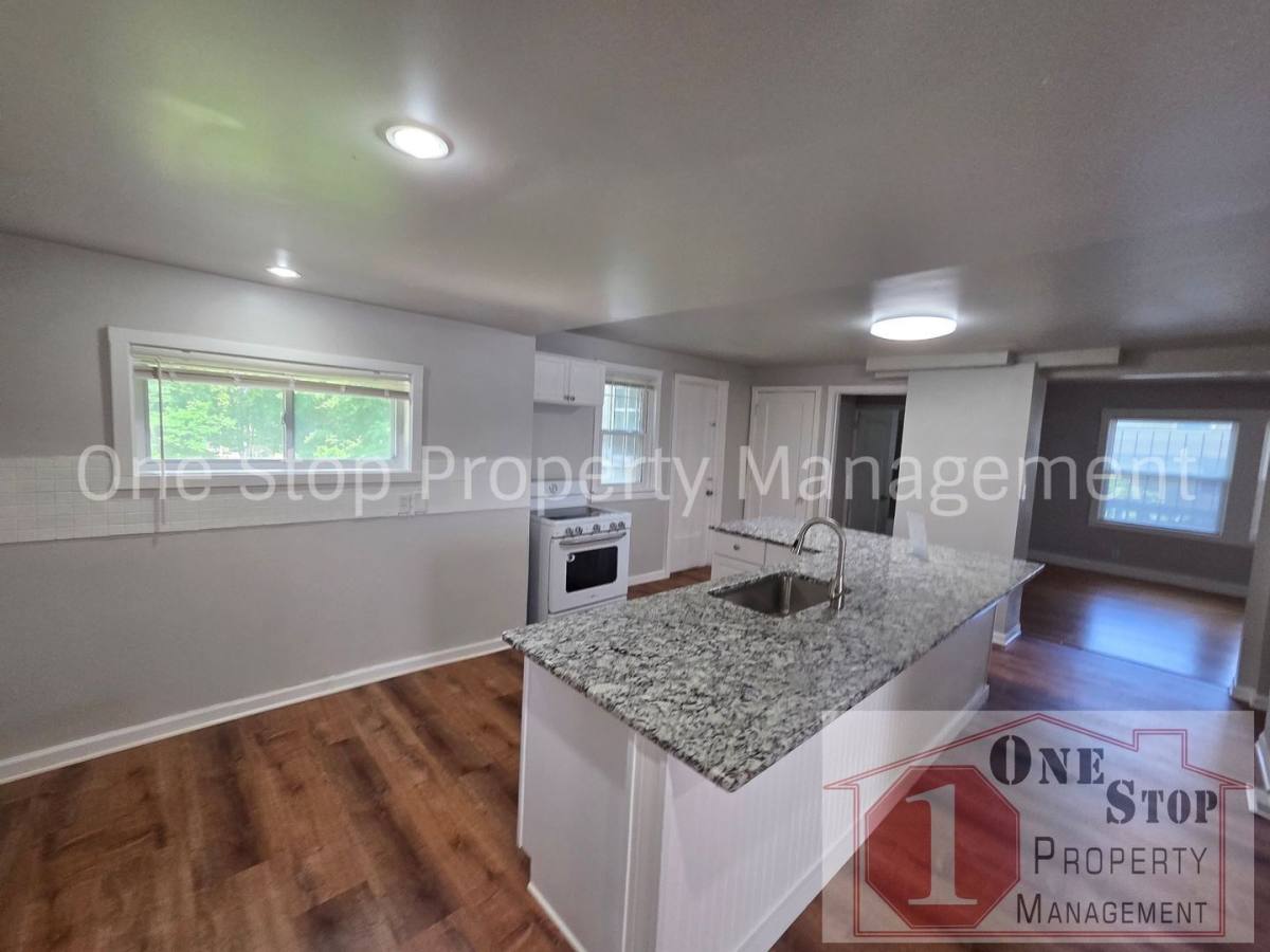 House for rent at 7111 Brooklyn Ave, Kansas City, MO 64134