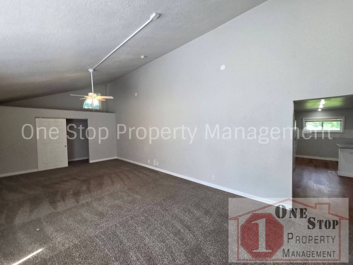 House for rent at 7111 Brooklyn Ave, Kansas City, MO 64134