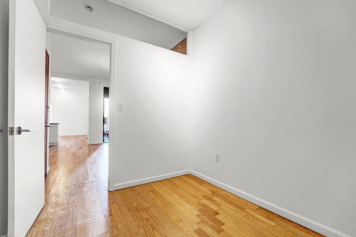 Apartment for rent at 1060 Putnam Ave, Brooklyn, NY 11221
