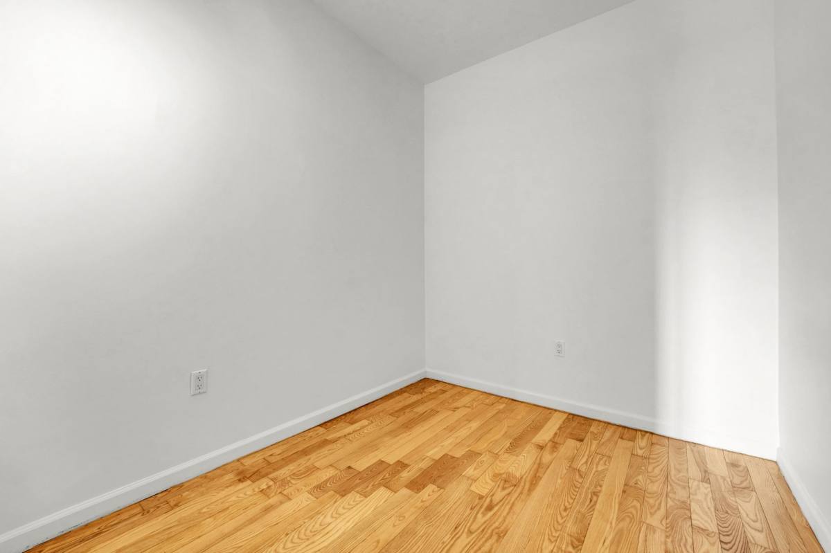 Apartment for rent at 1060 Putnam Ave, Brooklyn, NY 11221