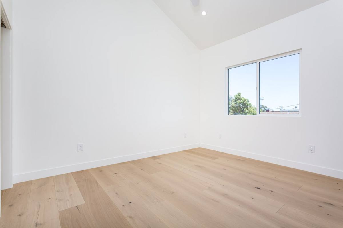 Apartment for rent at 4422-4424 Cherokee Ave, San Diego, CA 92116