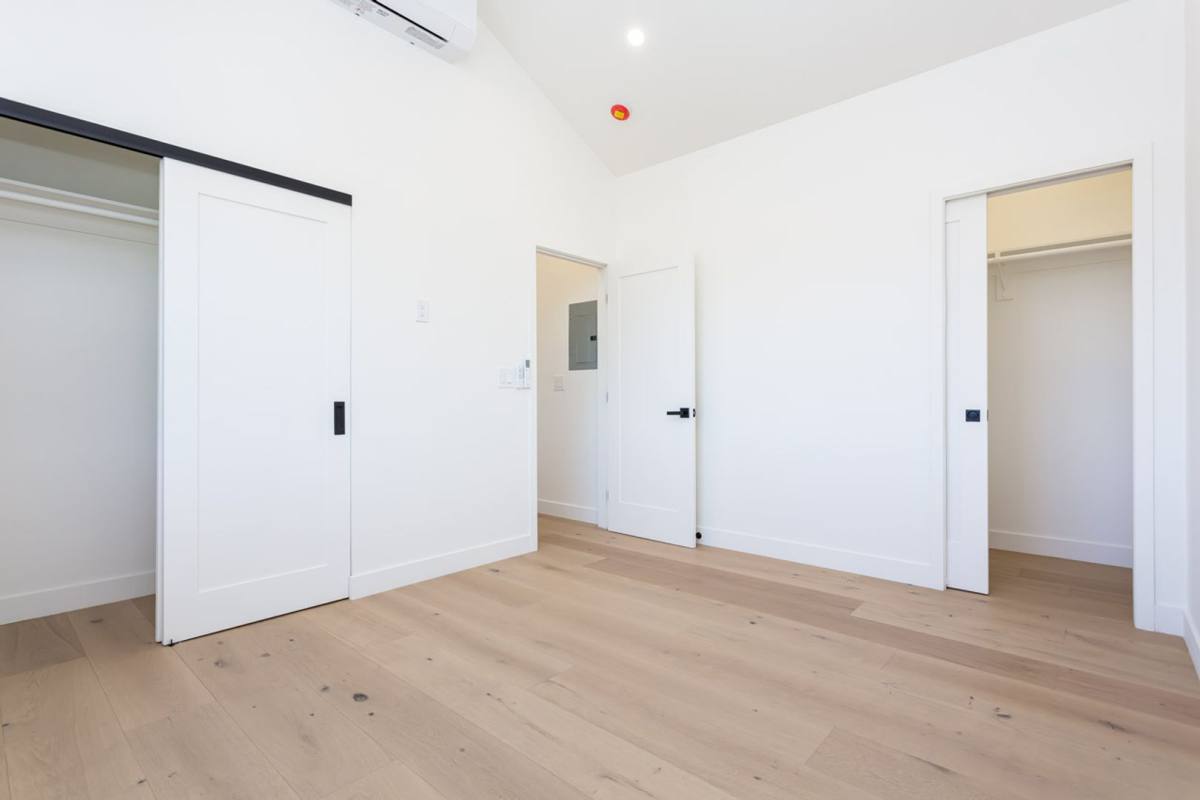 Apartment for rent at 4422-4424 Cherokee Ave, San Diego, CA 92116
