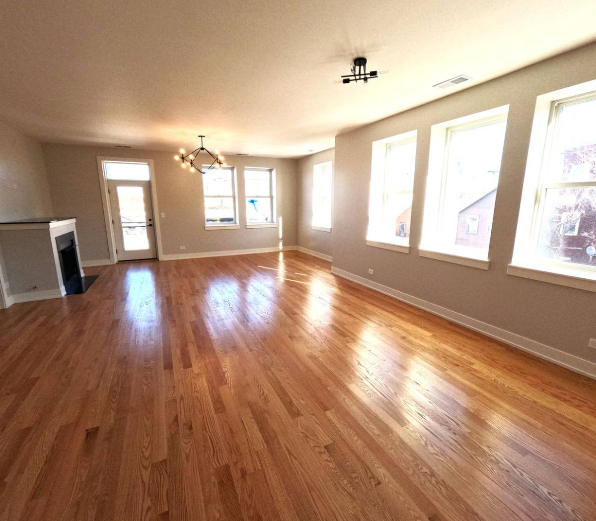 Apartment for rent at 1622 S Wood St, Chicago, IL 60608