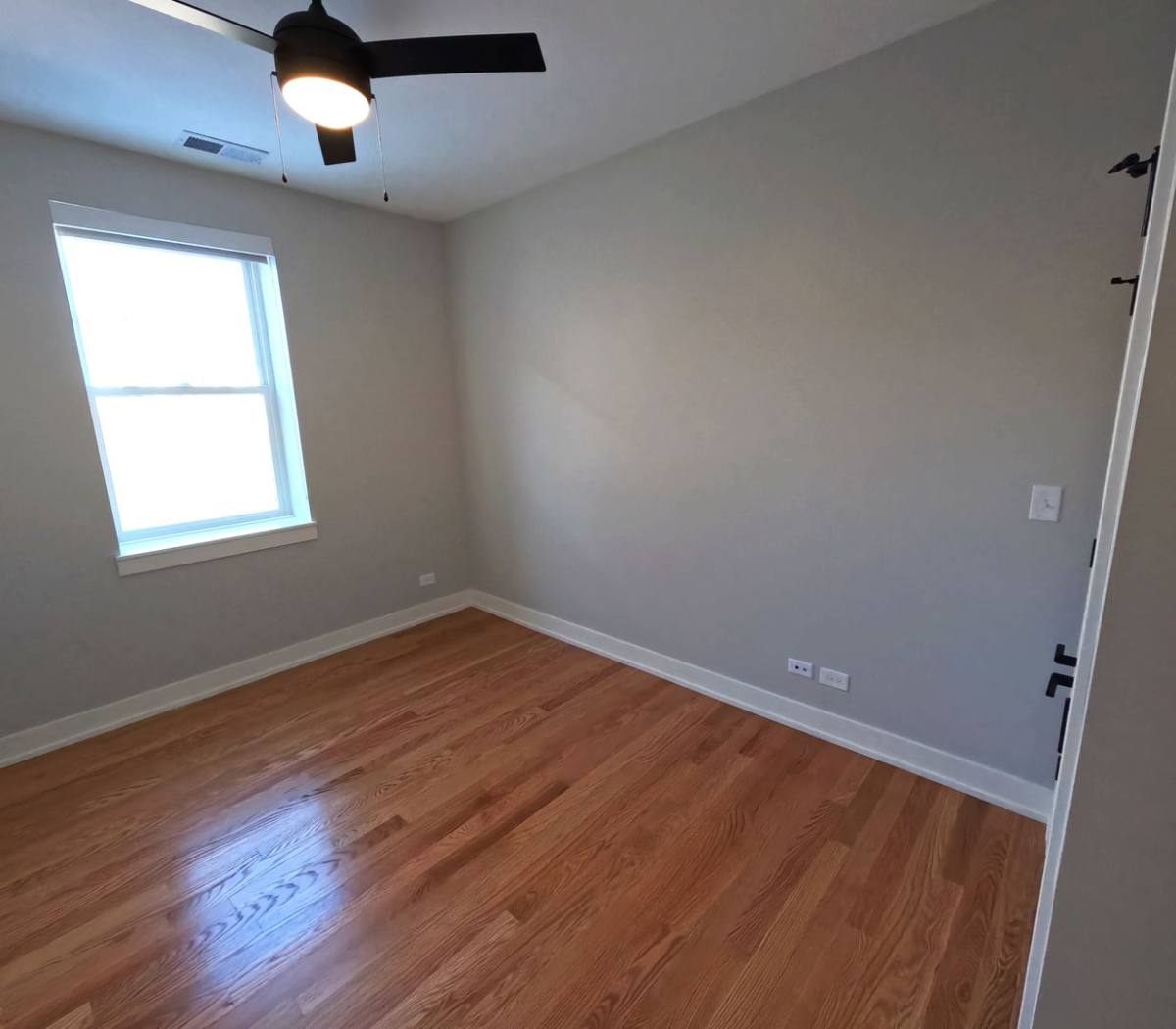 Apartment for rent at 1622 S Wood St, Chicago, IL 60608