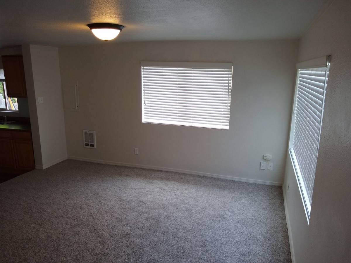 Apartment for rent at 1390 Retsil Rd E, Port Orchard, WA 98366