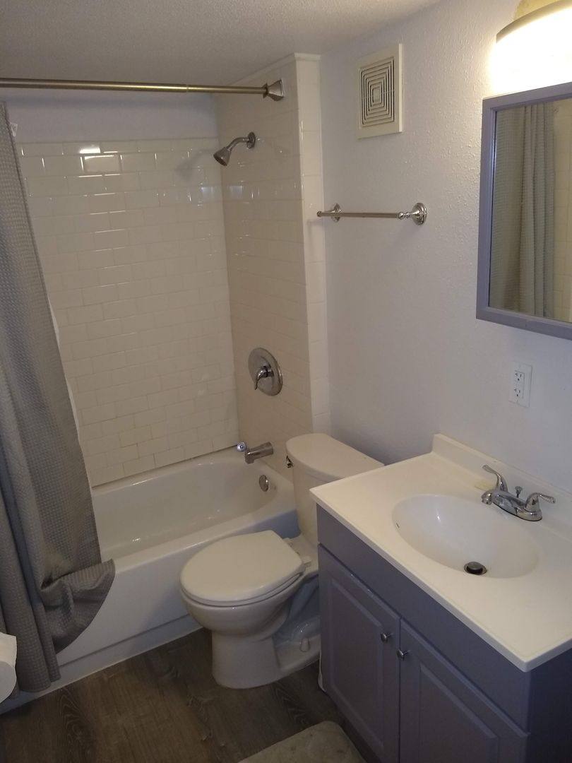 Apartment for rent at 1390 Retsil Rd E, Port Orchard, WA 98366