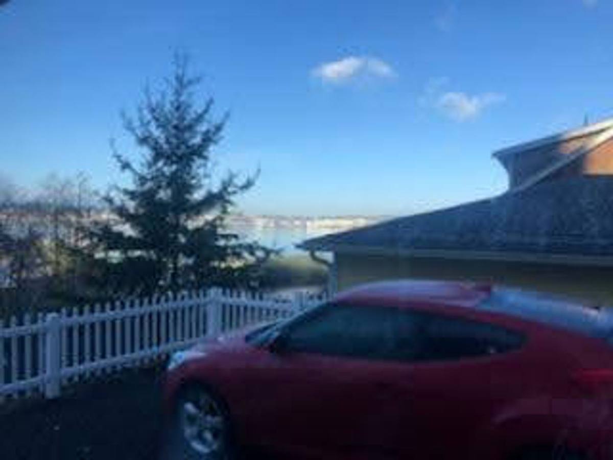 Apartment for rent at 1390 Retsil Rd E, Port Orchard, WA 98366