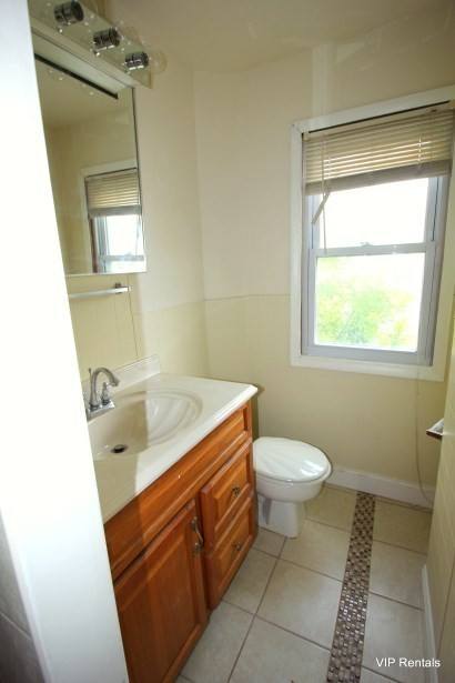House for rent at 113 N Clinton St, Baltimore, MD 21224