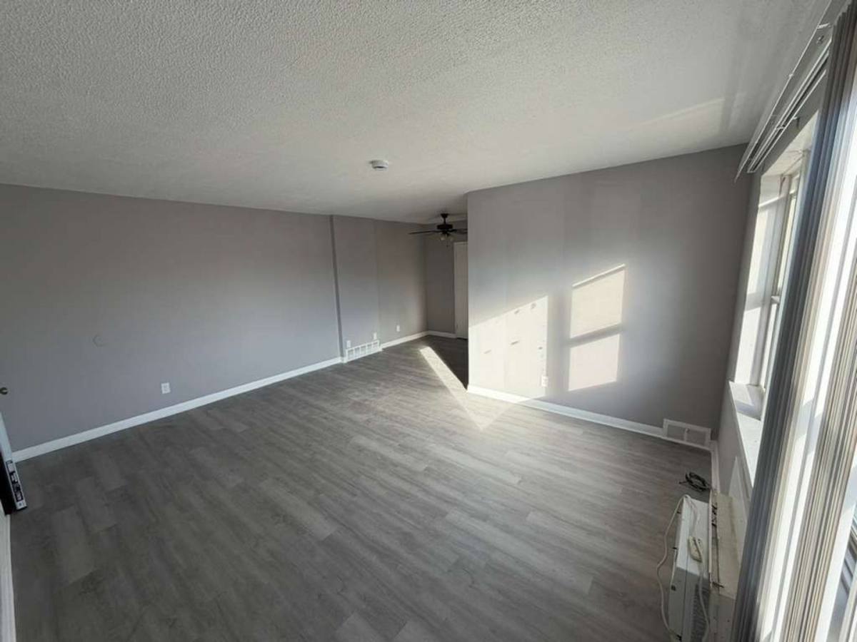 Apartment for rent at 13984 Superior Rd, Cleveland, OH 44112