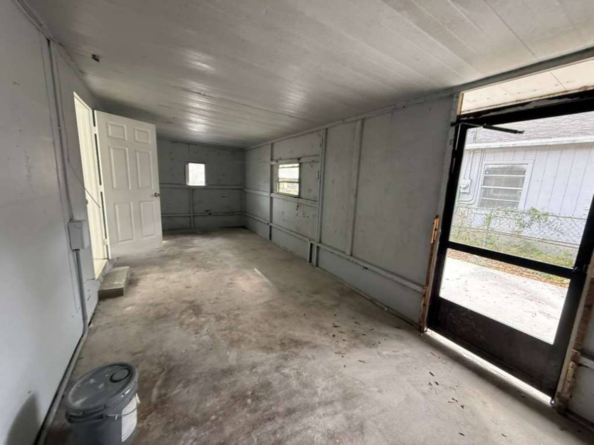 House for rent at 8416 N Brooks St, Tampa, FL 33604