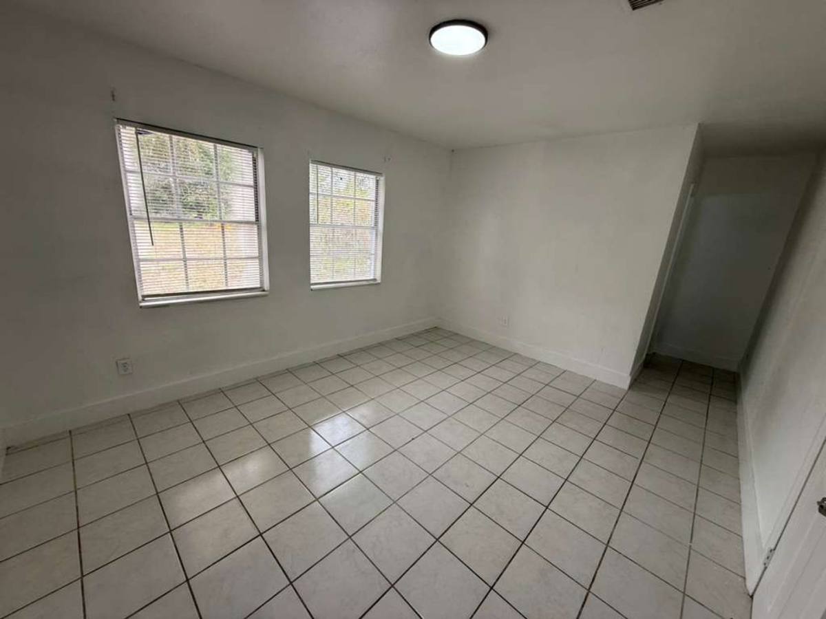 House for rent at 8416 N Brooks St, Tampa, FL 33604