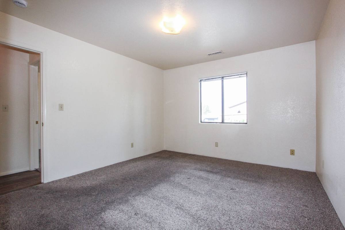 Apartment for rent at 8460 E Lakeshore Dr, Prescott Valley, AZ 86314