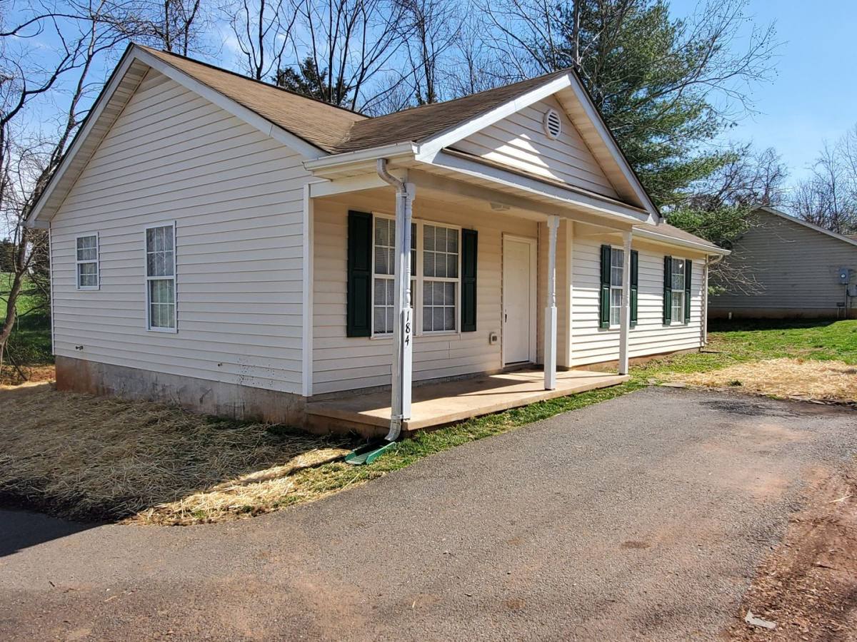 House for rent at 184 Aberdeen Dr, Culpeper, VA 22701