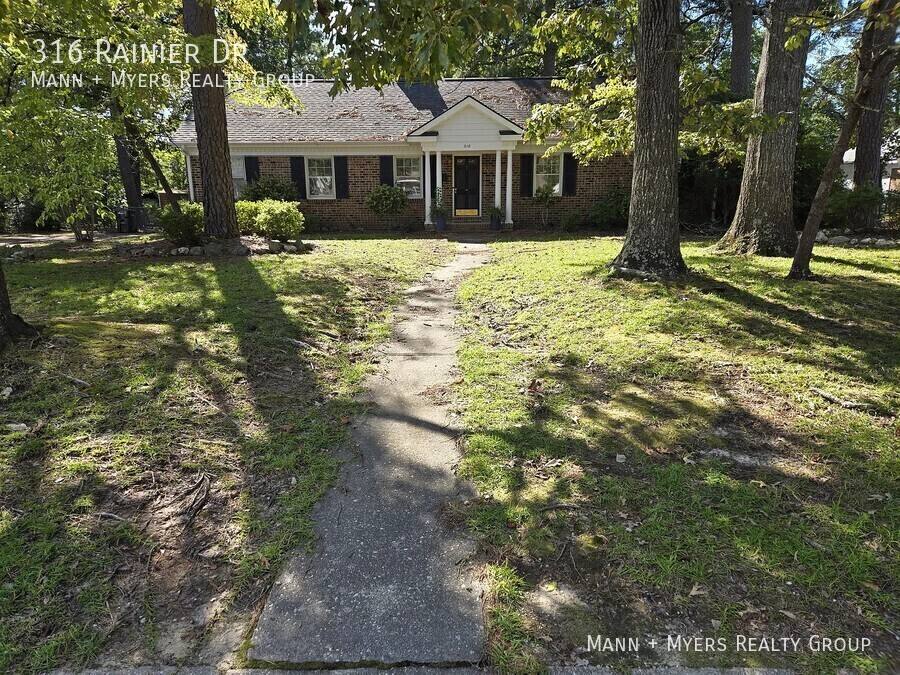 House for rent at 316 Rainier Dr, Fayetteville, NC 28314