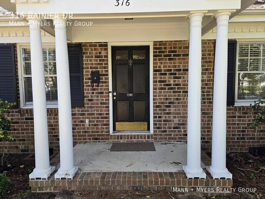 House for rent at 316 Rainier Dr, Fayetteville, NC 28314