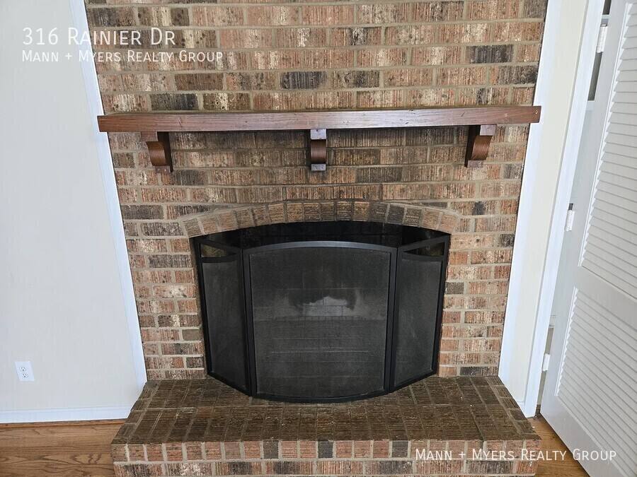 House for rent at 316 Rainier Dr, Fayetteville, NC 28314