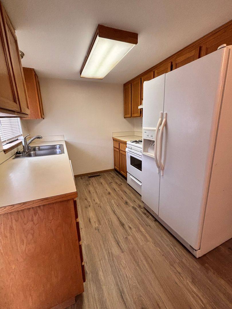 Apartment for rent at 1802 1804 N, Mount Vernon, WA 98273