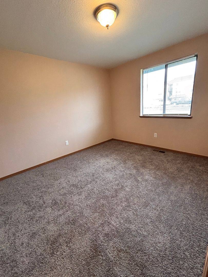 Apartment for rent at 1802 1804 N, Mount Vernon, WA 98273