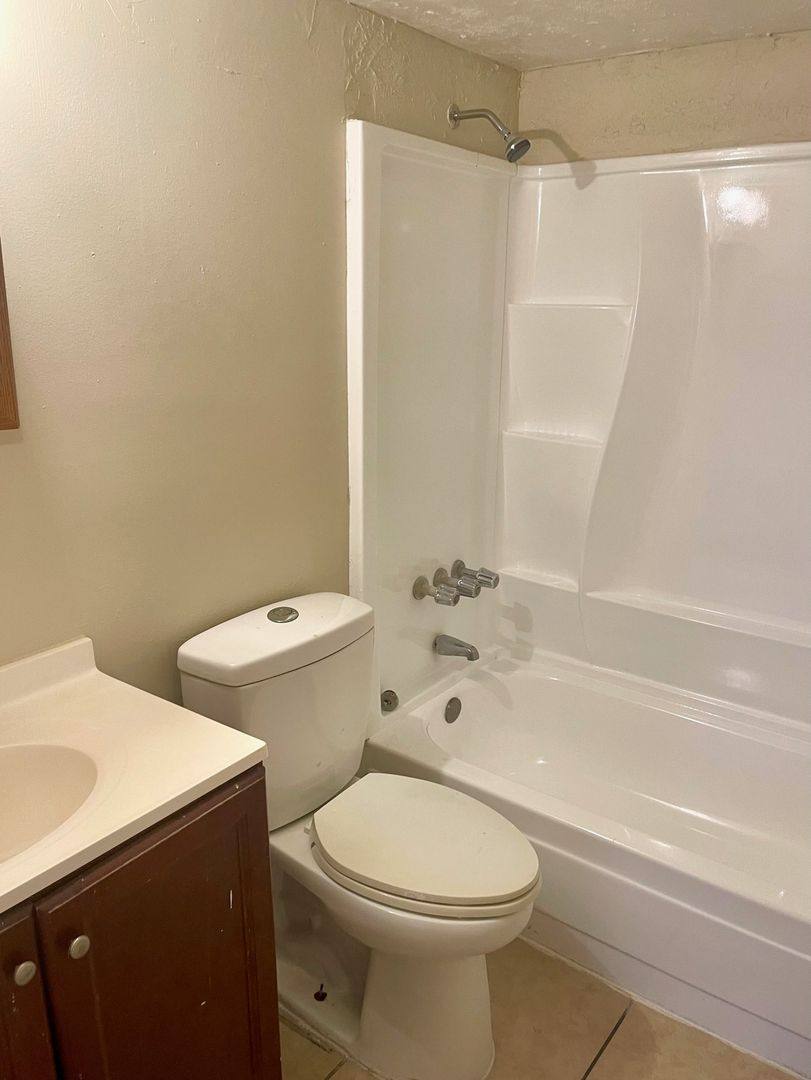 Apartment for rent at 133 Kingston Ave, Daytona Beach, FL 32114