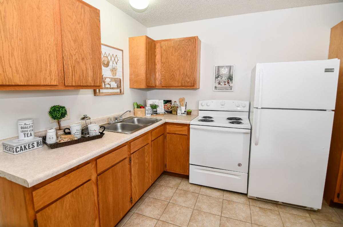 Townhouse for rent at 720 1st St S, Newton, IA 50208
