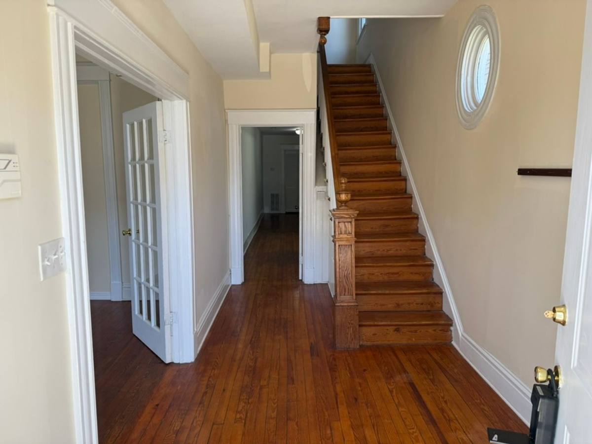 Apartment for rent at 1729 Porter St, Richmond, VA 23224