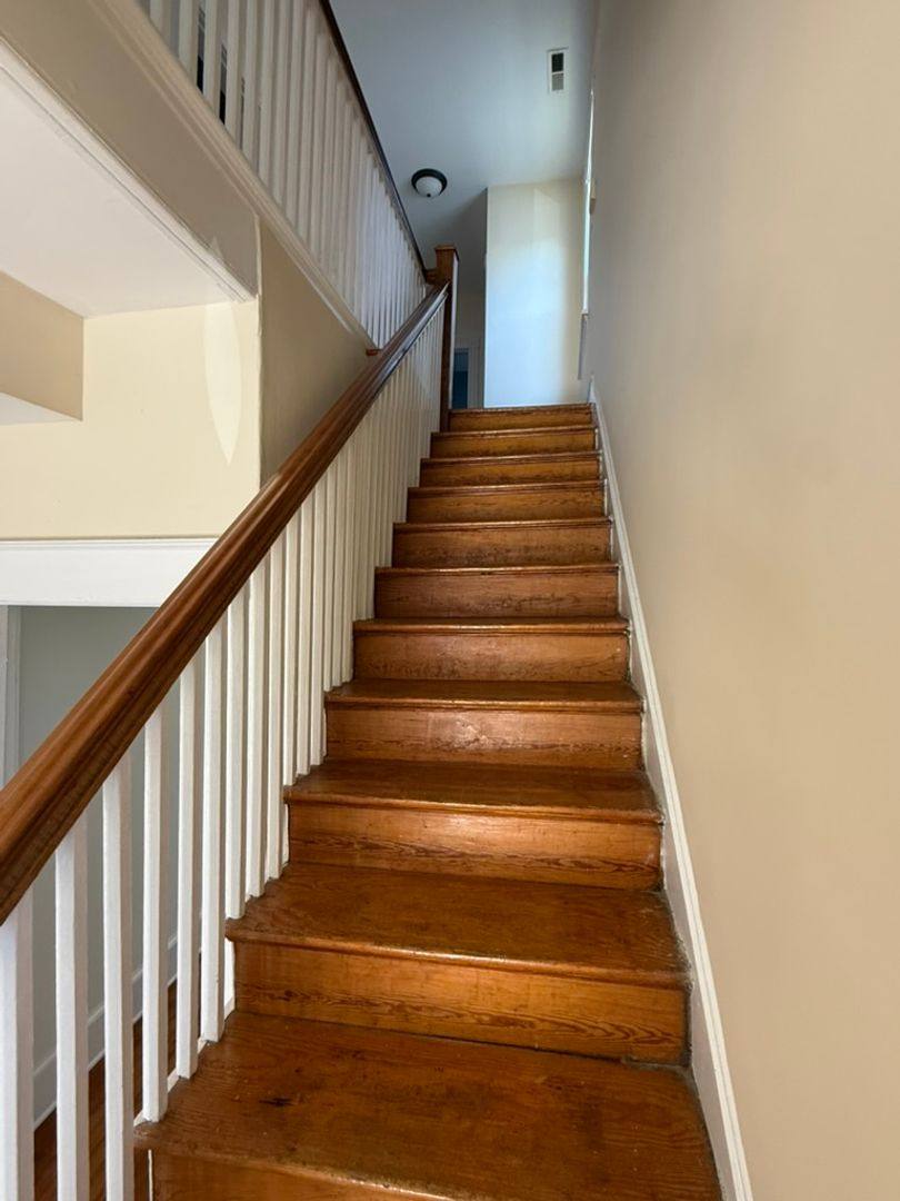 Apartment for rent at 1729 Porter St, Richmond, VA 23224