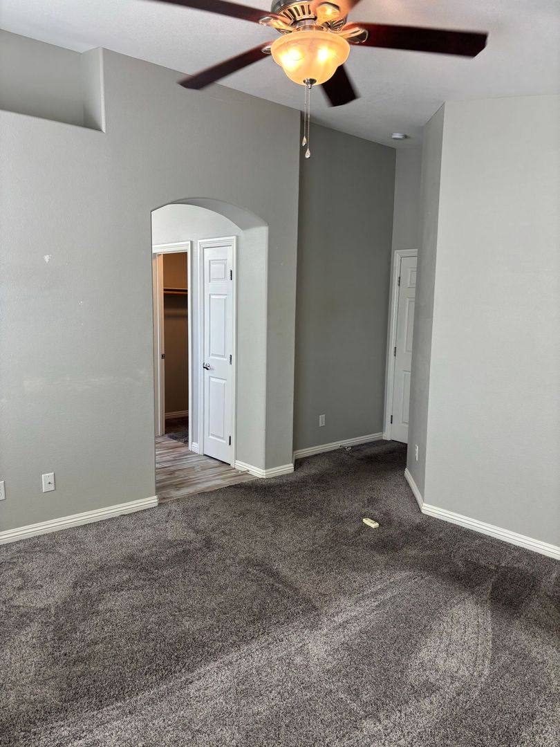 Townhouse for rent at 10147 Aspen Rose St, Las Vegas, NV 89183