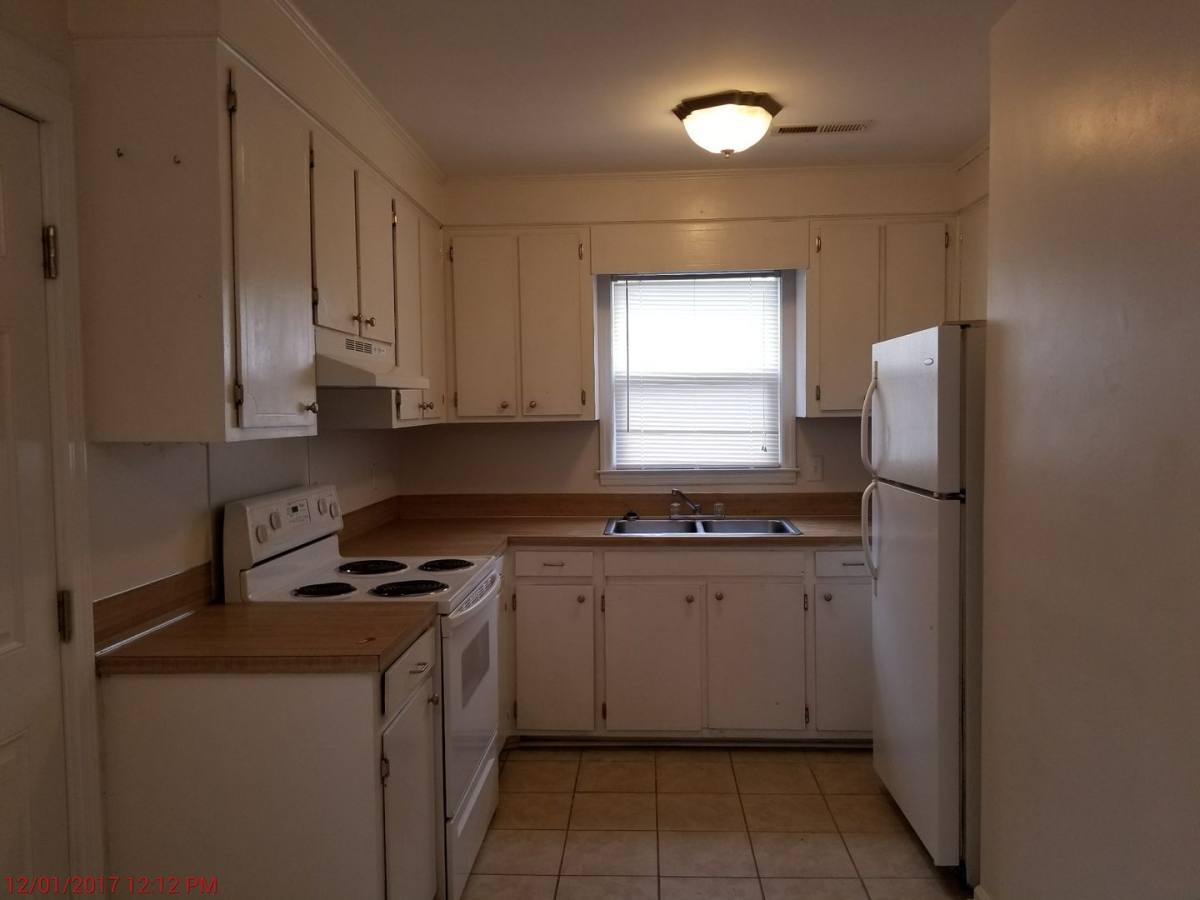 House for rent at 126 Red Cedar Dr, Goose Creek, SC 29445