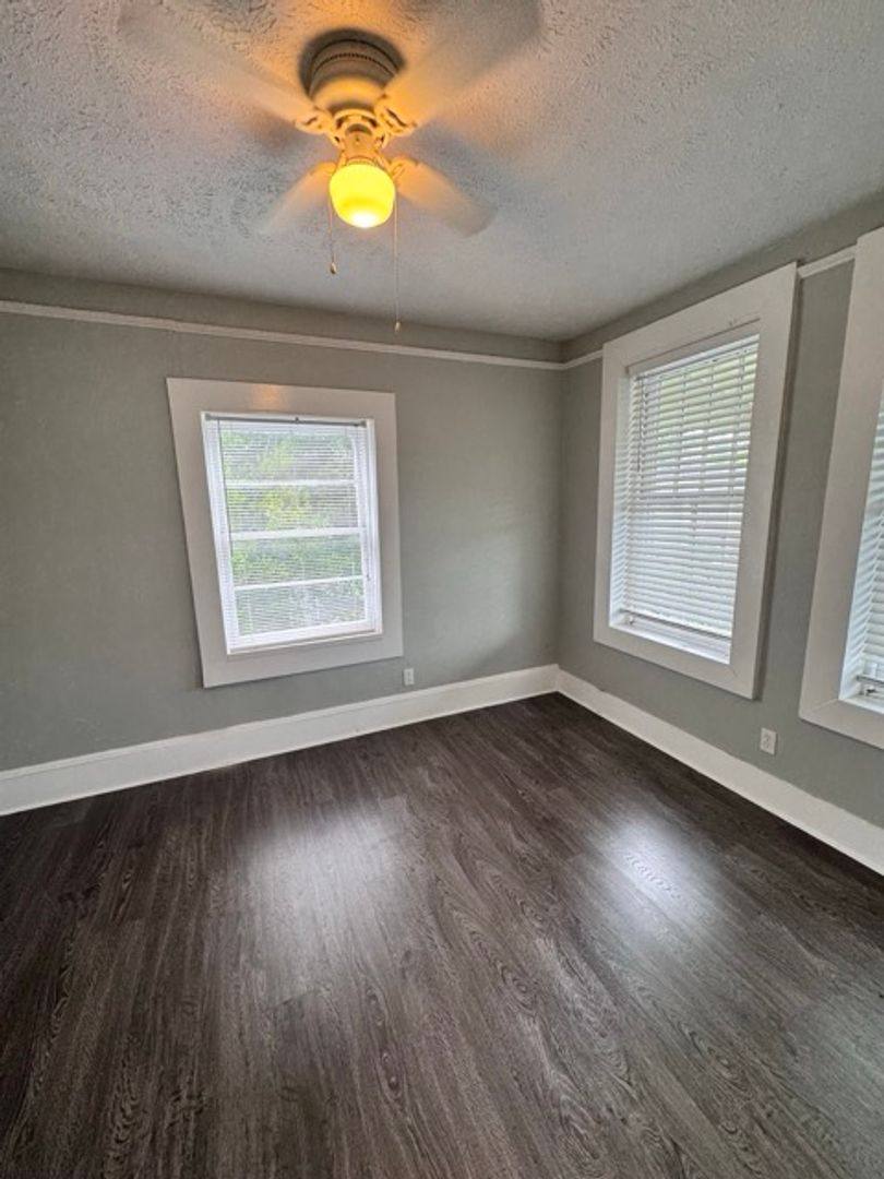 Apartment for rent at 1153 Walnut St, Jacksonville, FL 32206