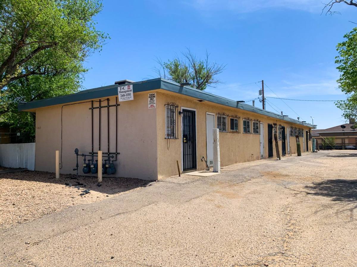 Apartment for rent at 3400 Crest Ave SE, Albuquerque, NM 87106
