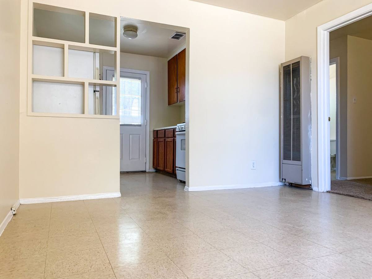 Apartment for rent at 3400 Crest Ave SE, Albuquerque, NM 87106