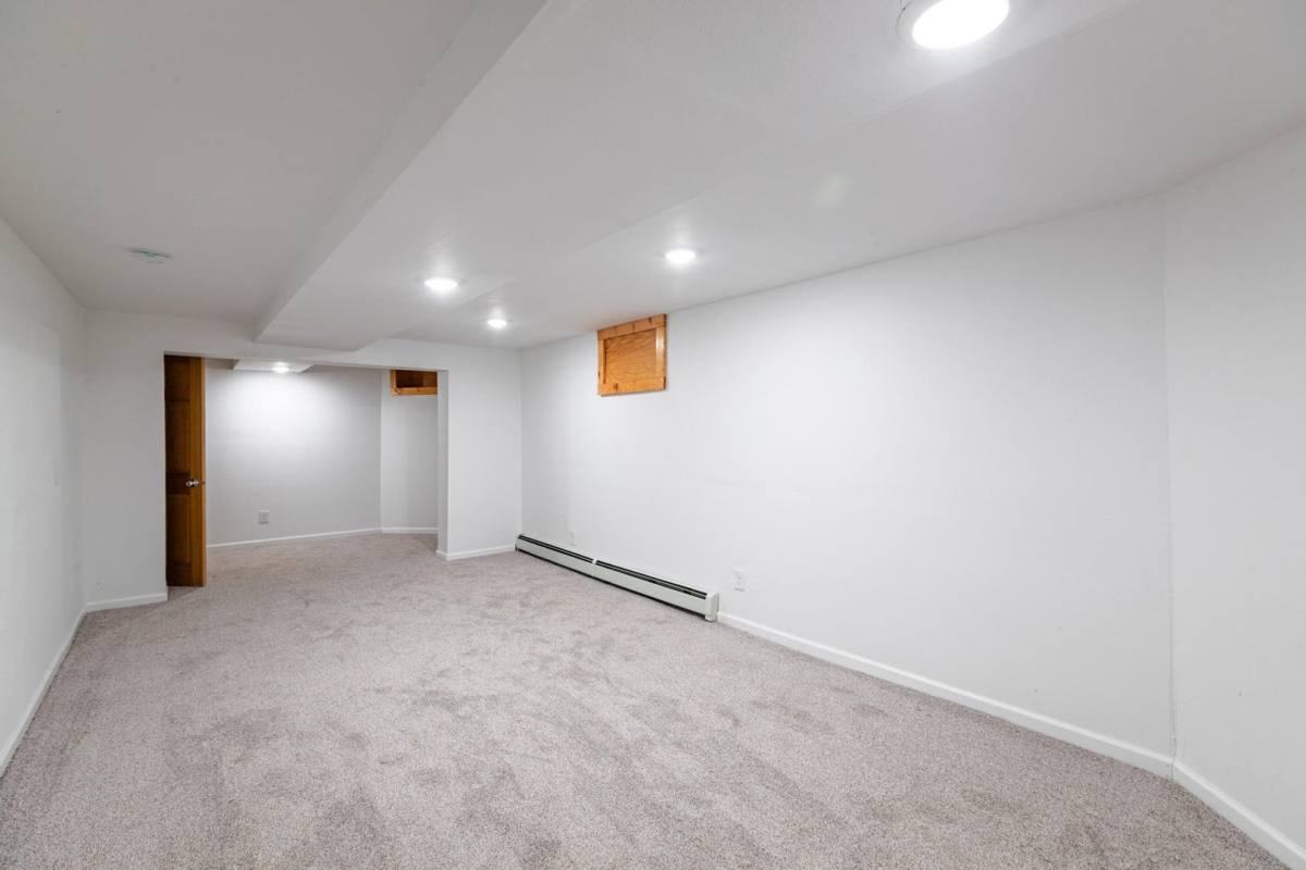 Apartment for rent at 1500-1504 31st St S, La Crosse, WI 54601