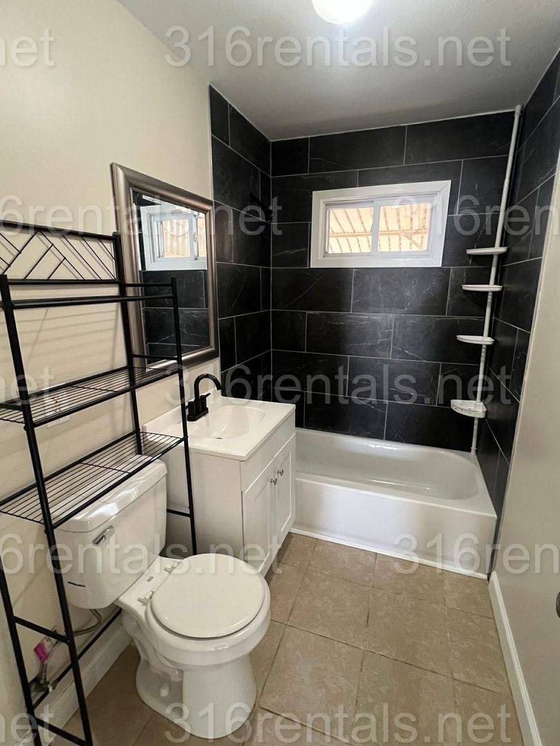 House for rent at 806 S Beverly Dr, Wichita, KS 67218