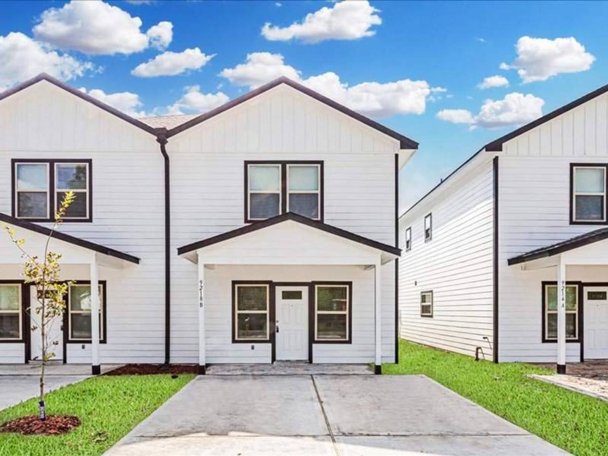 Apartment for rent at 5217 E Houston Rd, Houston, TX 77028