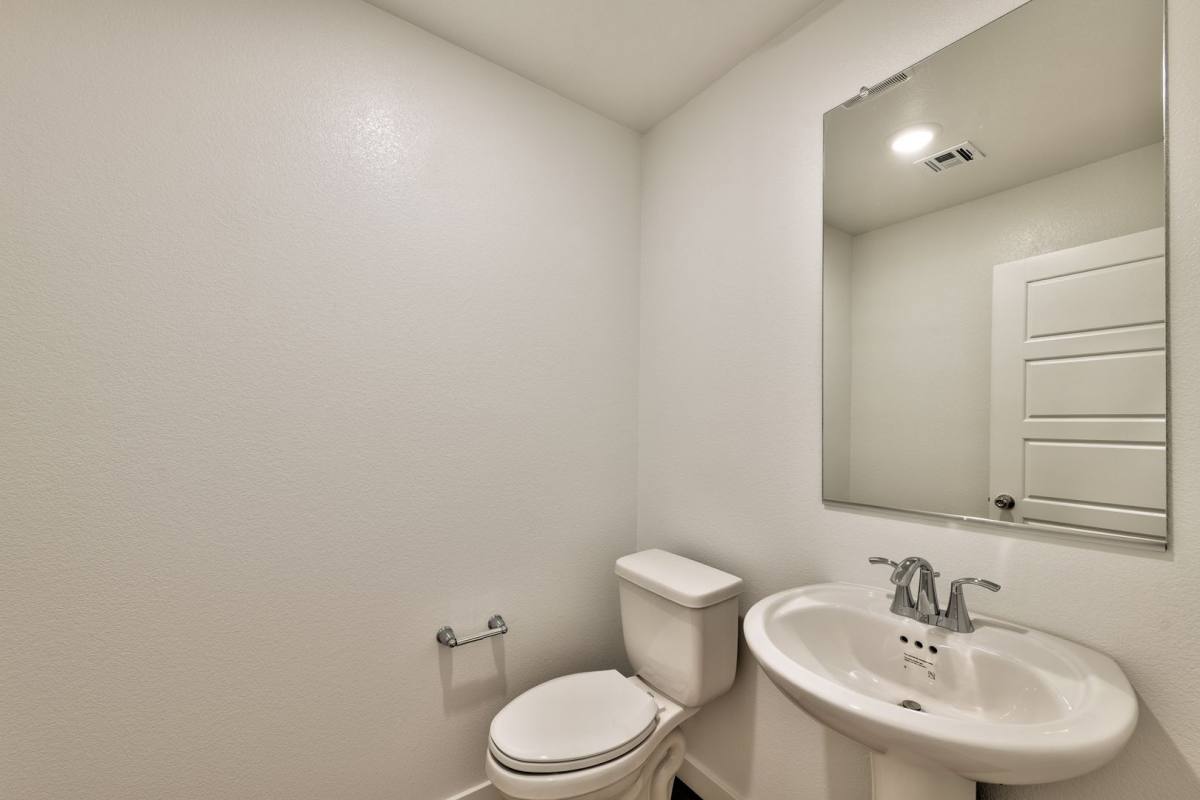 Townhouse for rent at 6288 Foxes Dale St, Las Vegas, NV 89166