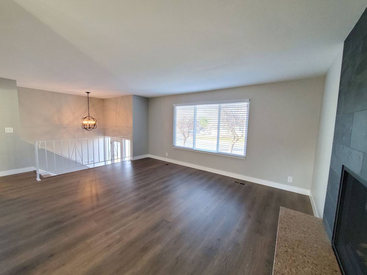House for rent at 2694 E Teal Way, Sandy, UT 84093