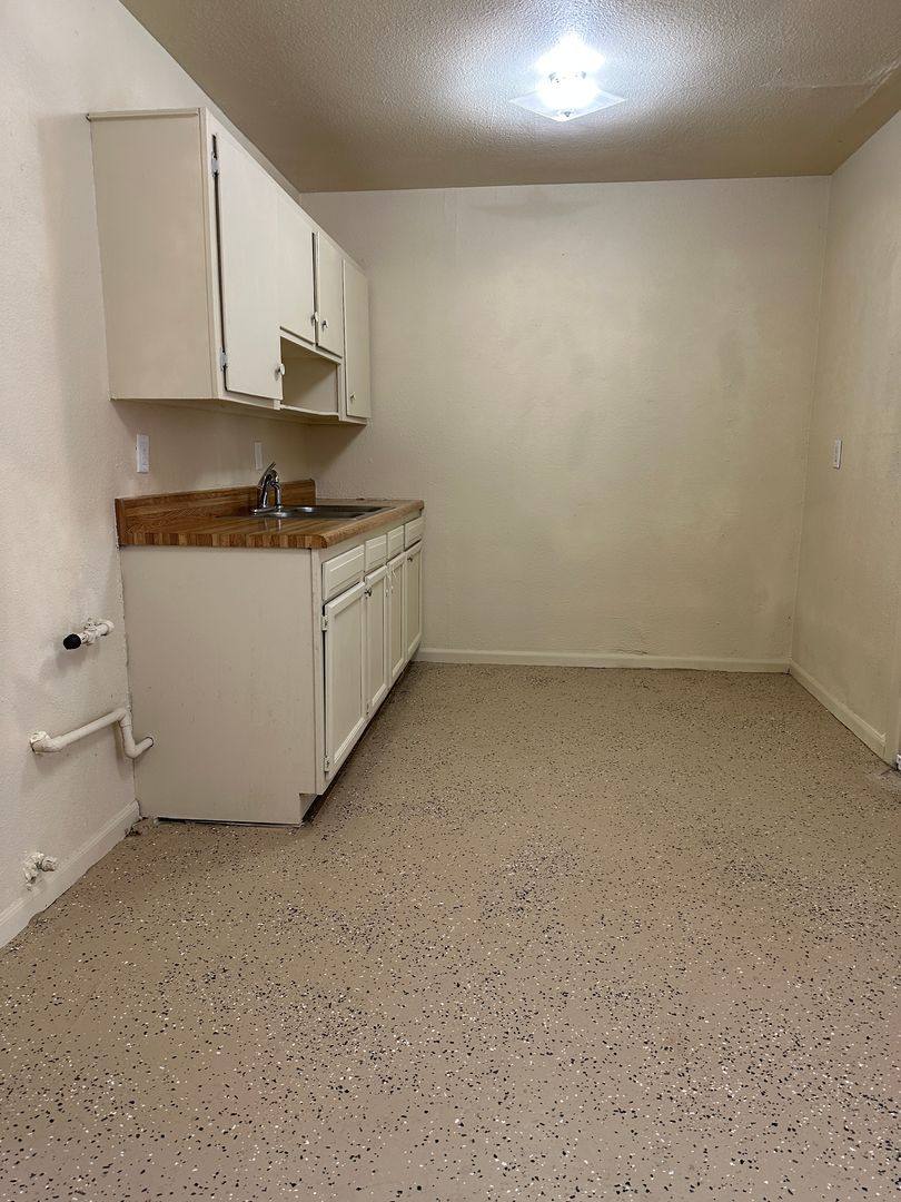 Apartment for rent at 3413 SW Brendan Ave, Topeka, KS 66611