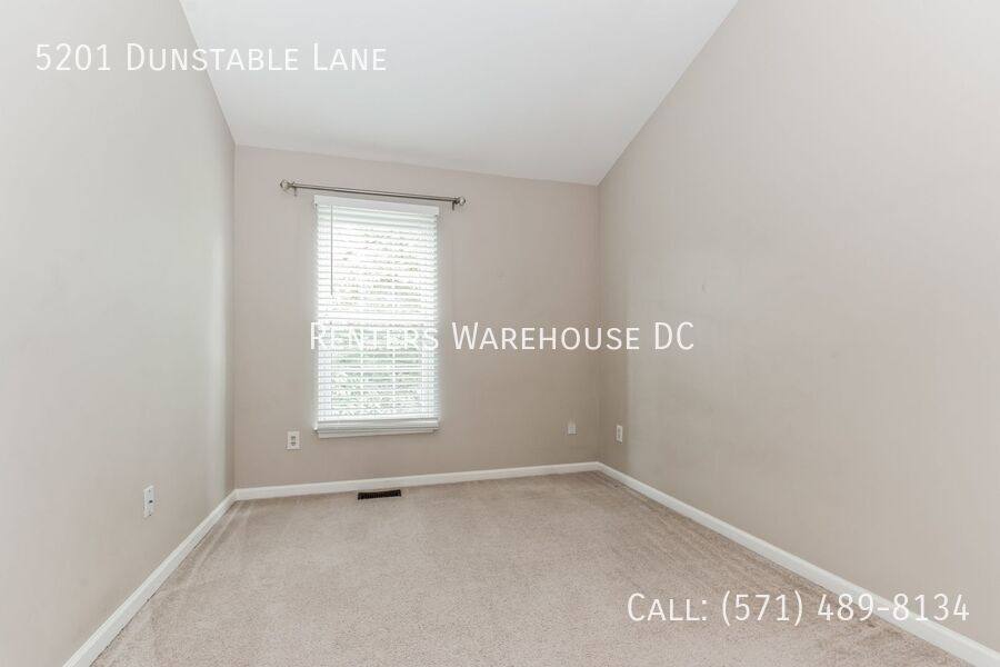 Townhouse for rent at 5201 Dunstable Lane, Alexandria, VA 22315