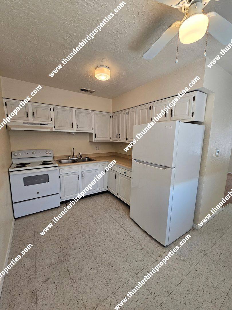 Apartment for rent at 1701 Girard Blvd SE, Albuquerque, NM 87106