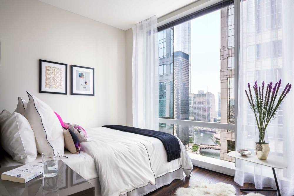 Apartment for rent at 111 W Wacker Dr, Chicago, IL 60601
