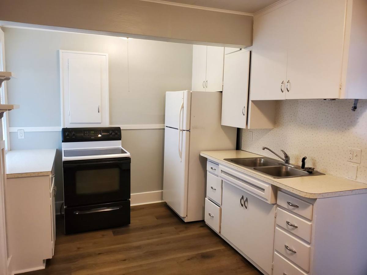 Apartment for rent at 503 Washington Ave, La Grande, OR 97850