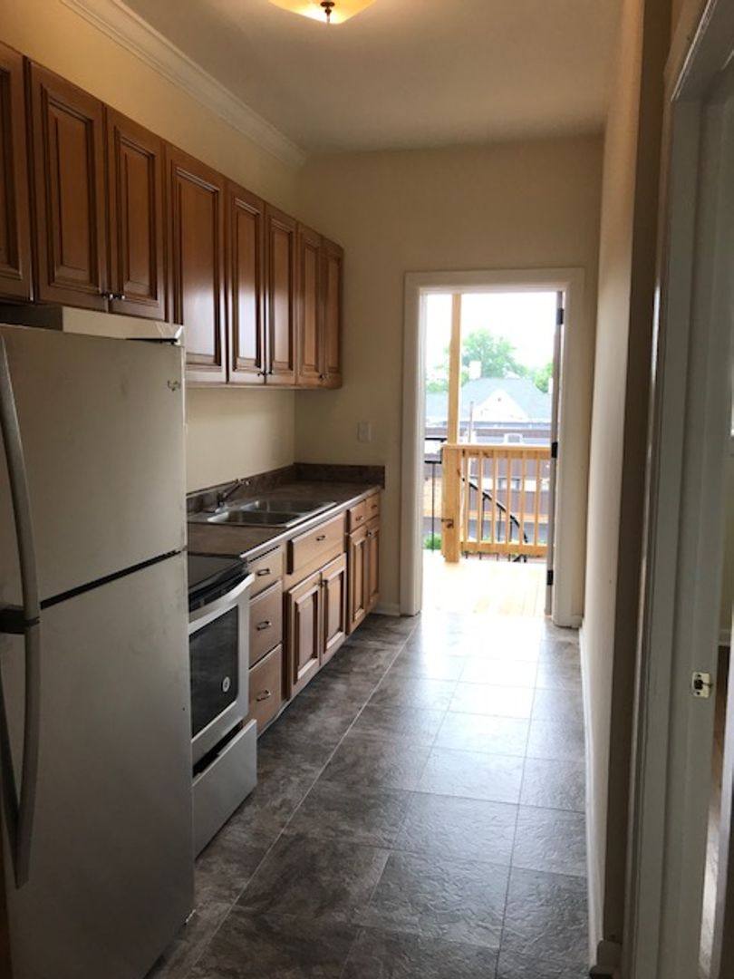 Apartment for rent at 606 N Roan St #608 100 E Watauga Ave, Johnson City, TN 37601